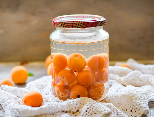 Рецепт приготовления абрикосового компота