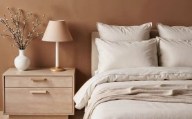 Прощай, скучный интерьер: как добавить спальне стильных и уютных нот согласно трендам 2026 года