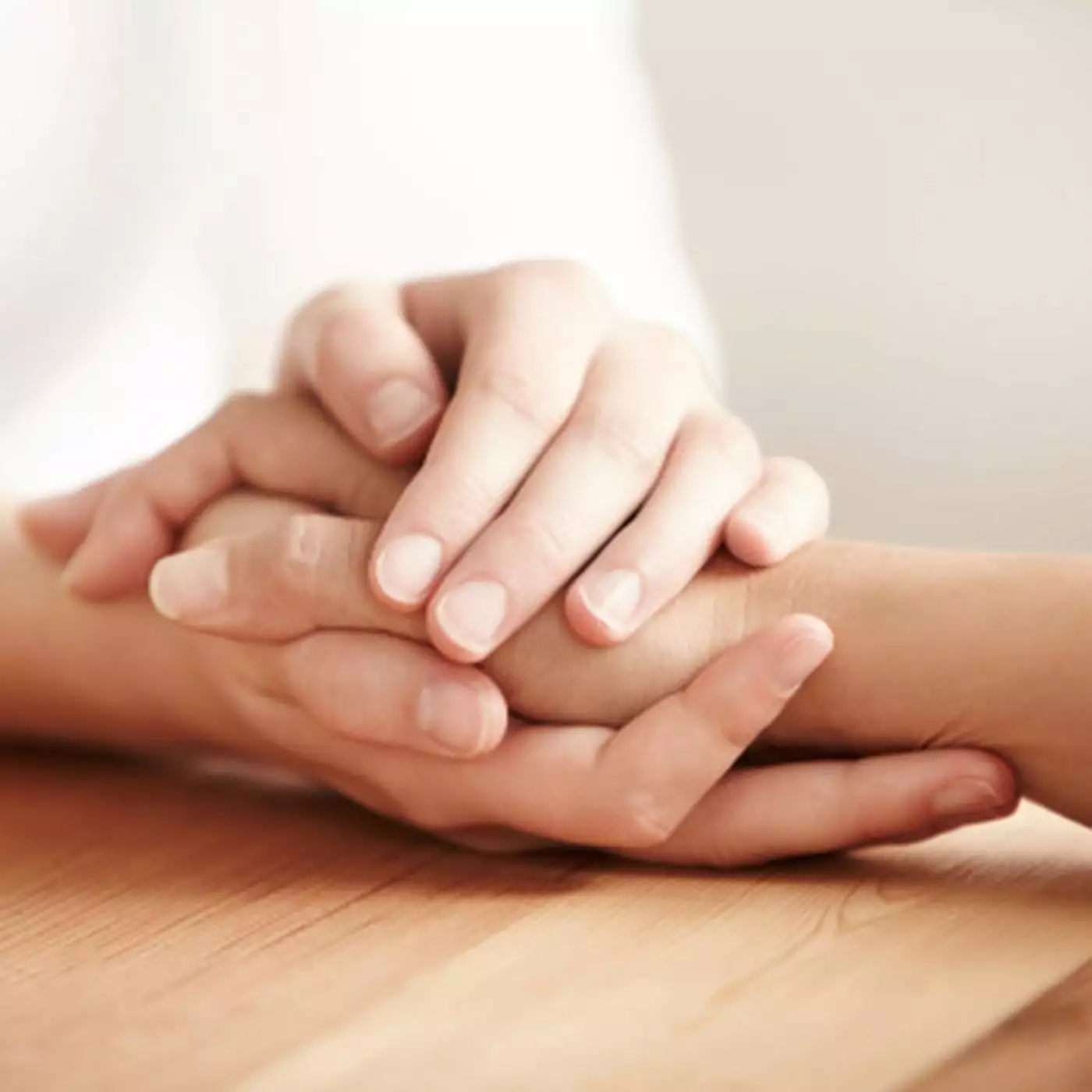 Слезы в вине: Как вырваться из плена женского алкоголизма и начать новую жизнь