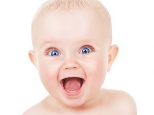 Врач назвала признаки заболевания сердца у младенцев