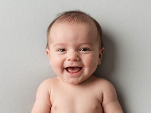 Зрение ребёнка в первый год жизни