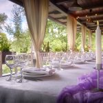 Летняя свадьба на веранде: романтика под открытым небом