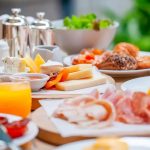 Врач ФМБА рассказала, какие блюда лучше не есть натощак