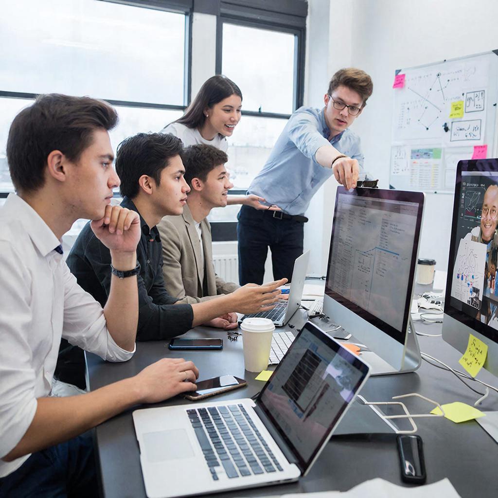 Архитекторы цифрового будущего: Как найти ИТ-партнера, который превратит хаос изменений в симфонию роста